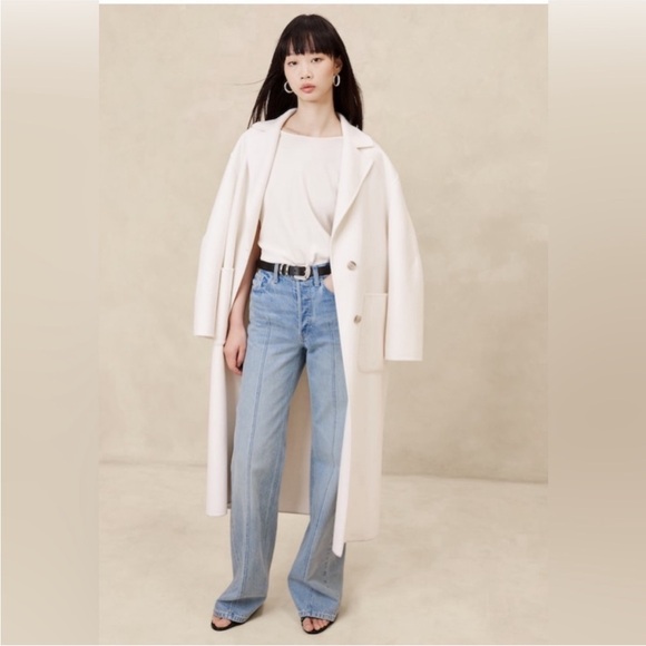 Banana Republic Denim - NWT BANANA REPUBLIC THE PINTUCK JEAN Wide High Rise in Light Wash 29